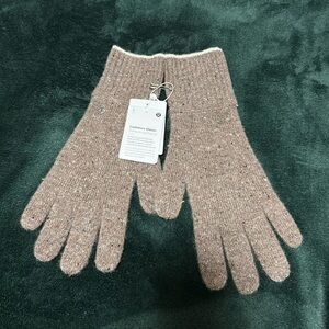 Lululemon Cashmere Gloves